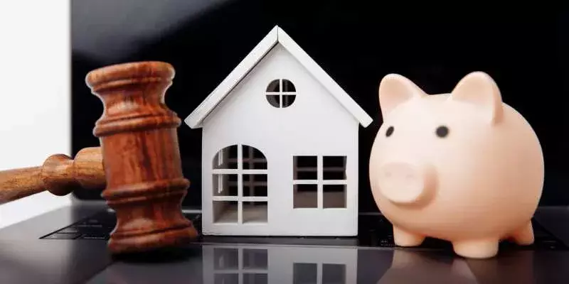 10 Social Media Posts For An Auctioneer 
