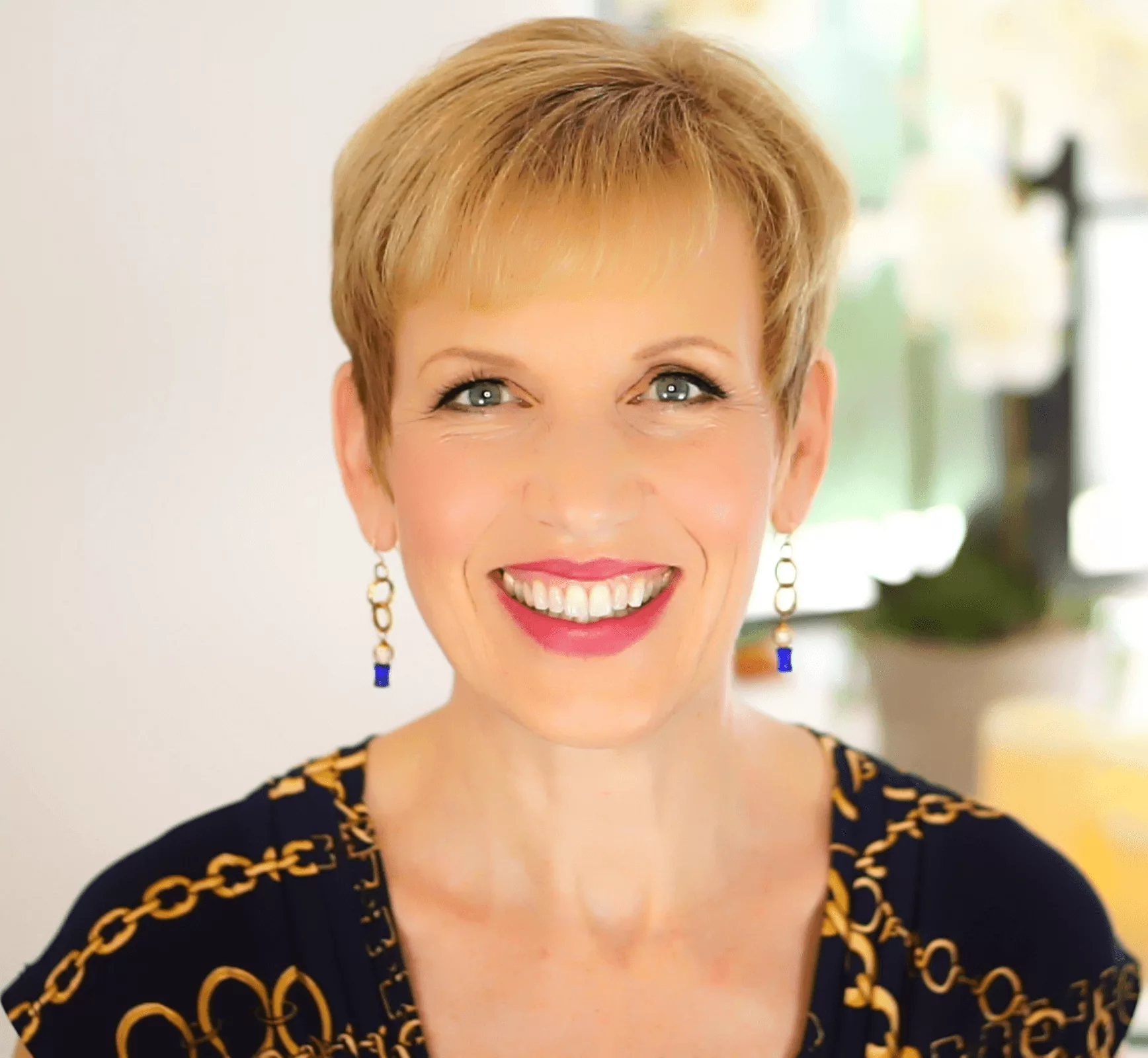 mari smith blue chain top sq 2020 2 mari smith