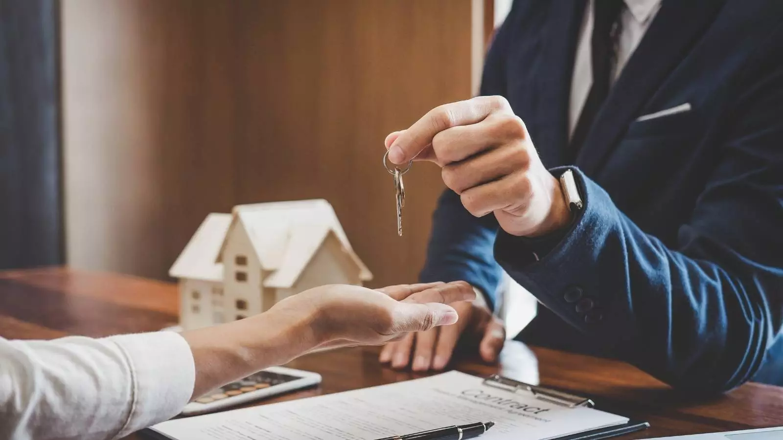 feedalpha 6 post ideas for an estate agent 2